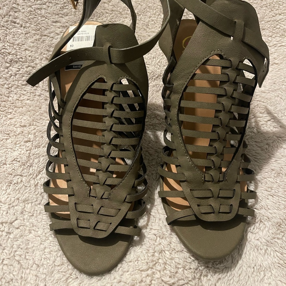 Green heels